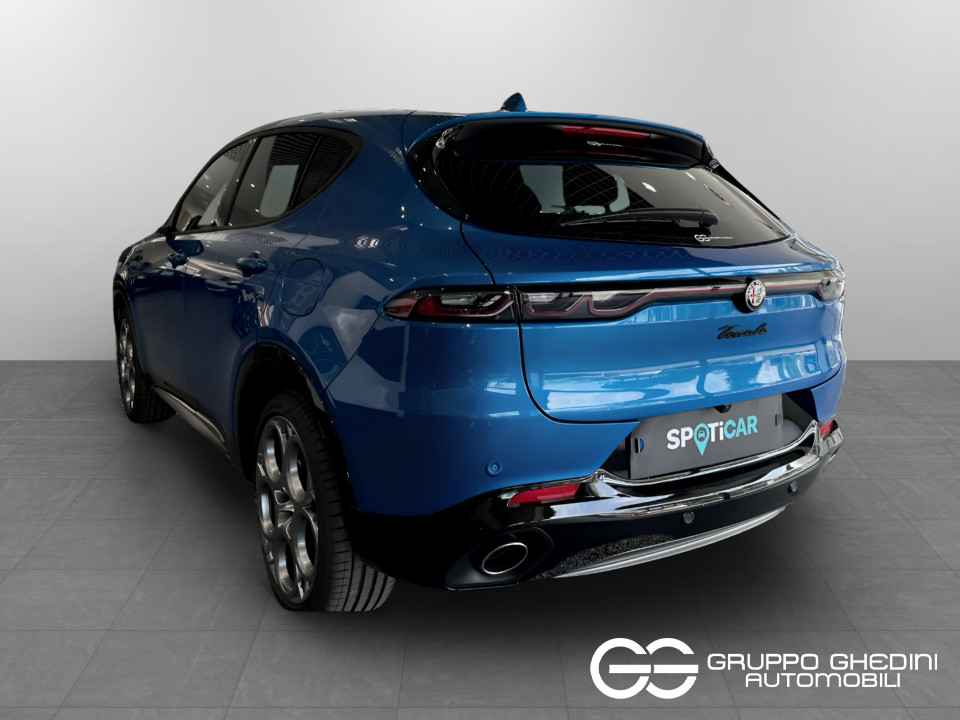 ALFA ROMEO Tonale My23 Plug In Hybrid Q4280cv Speciale Ibrido benzina Aziendale - 10