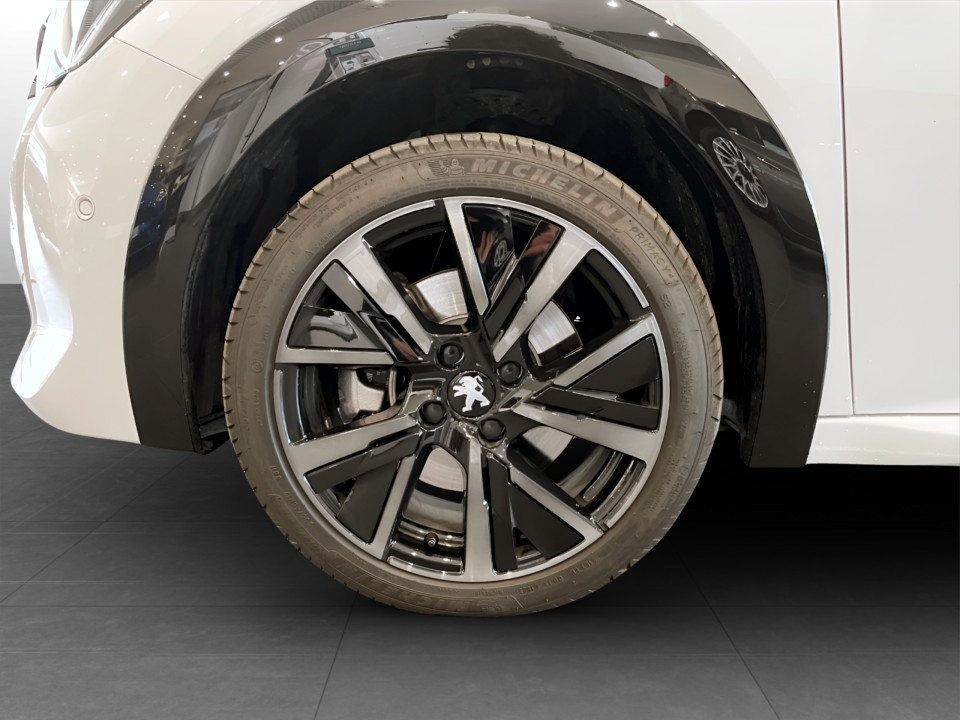 PEUGEOT 208 e-GT 100kW my20 km0 - 19