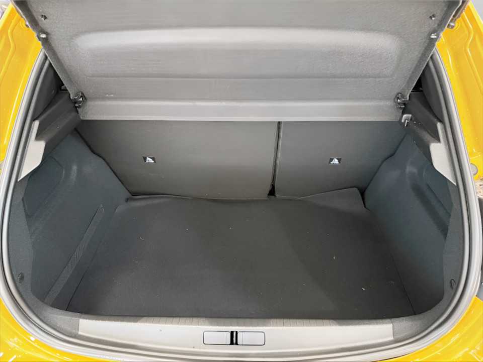 PEUGEOT e-208 Active Pack 100kW Elettrico Aziendale - 9