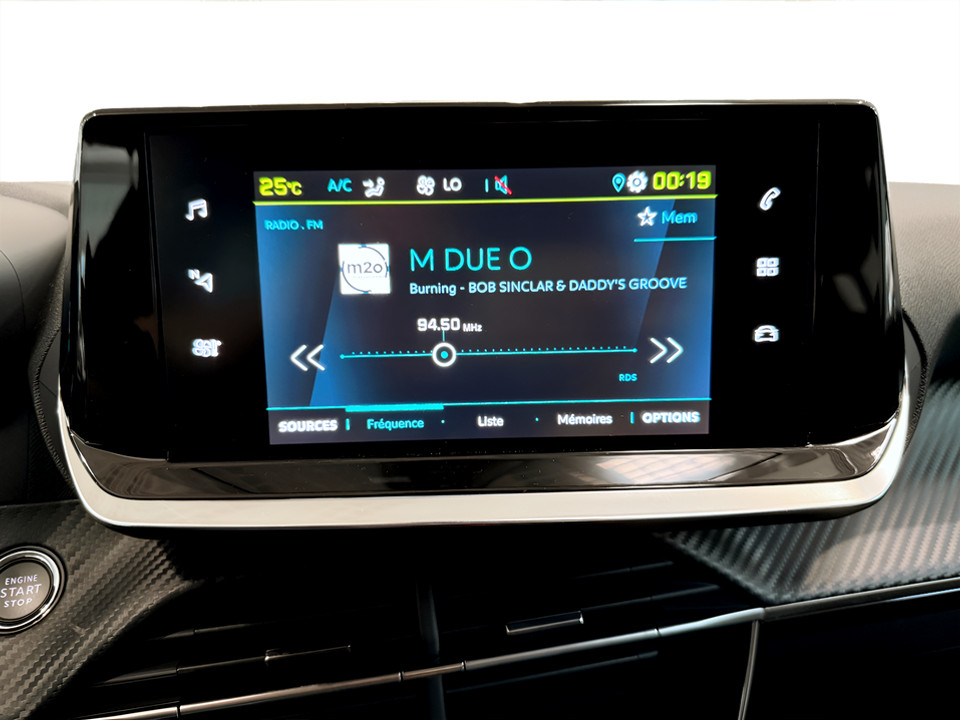 PEUGEOT 208 e-Active Pack 100kW km0 - 16