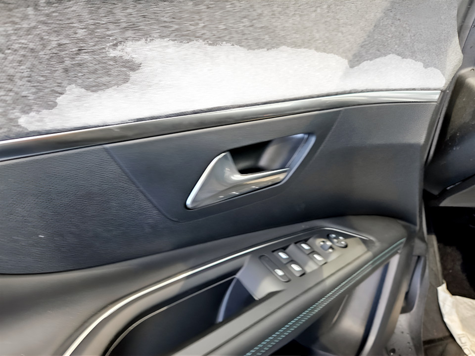 PEUGEOT 3008 HYBRID 225 e-EAT8 – ALLURE PACK Ibrido benzina Aziendale - 10