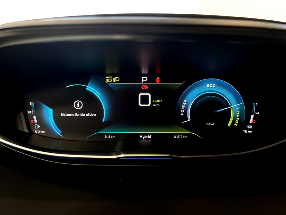 PEUGEOT 3008 HYBRID4 300 e-EAT8 – GT Ibrido benzina Aziendale - 7