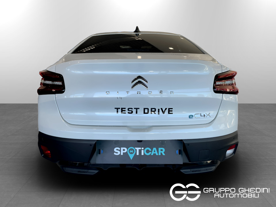 CITROEN C4 X e-Elettrica 100kw (136cv) – Shine Elettrica usato - 11