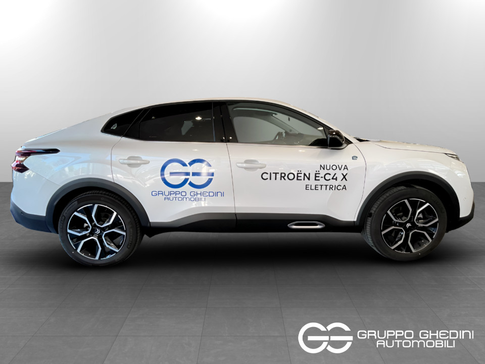 CITROEN C4 X e-Elettrica 100kw (136cv) – Shine Elettrica usato - 13