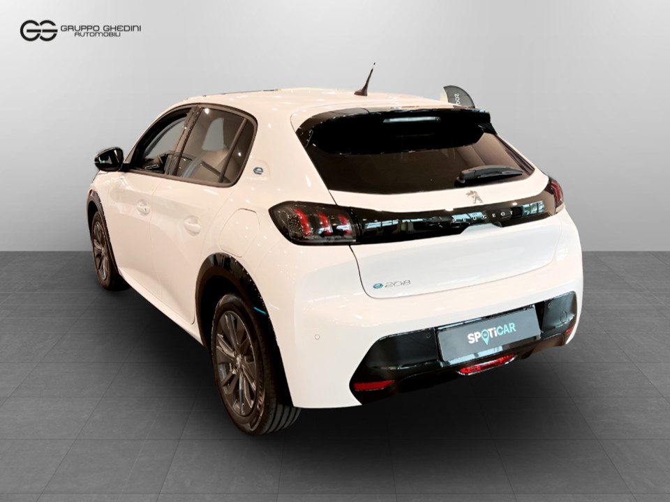 PEUGEOT e-208 Allure Pack 100kW Elettrico Aziendale - 2