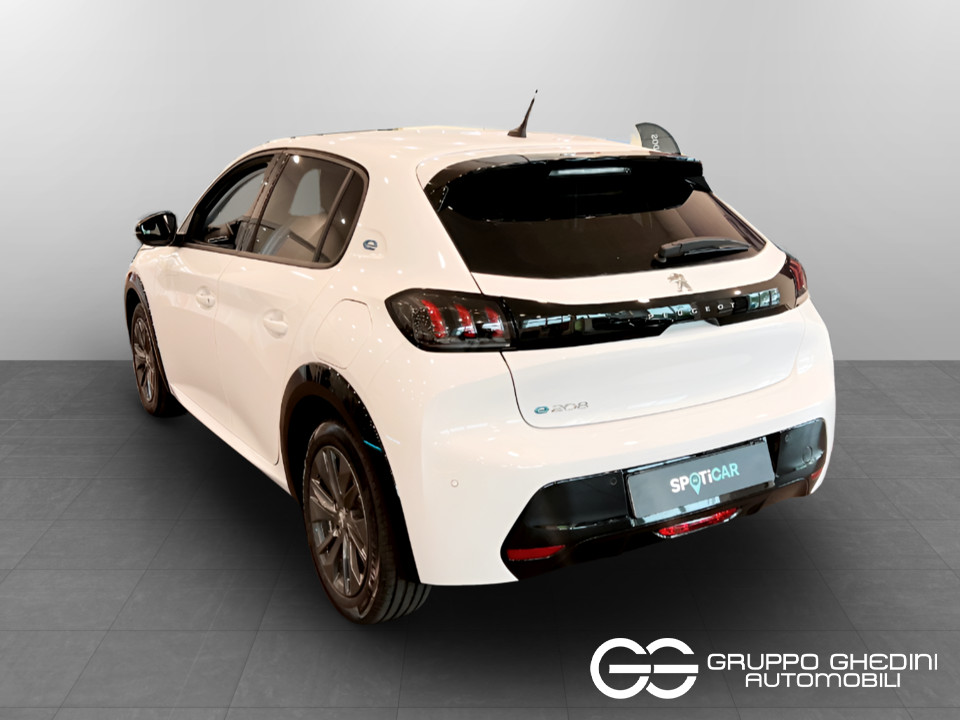 PEUGEOT 208 e-Allure Pack 100kW km0 - 2