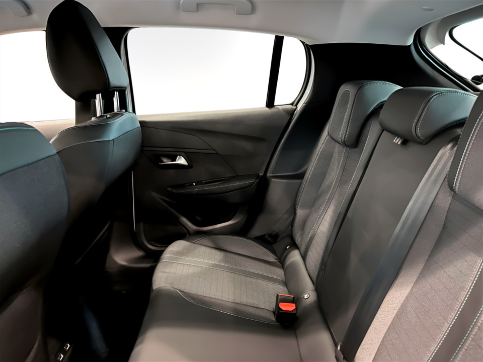 PEUGEOT 208 e-Allure Pack 100kW km0 - 8