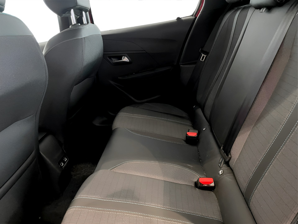 PEUGEOT 208 e-Allure Pack 100kW usato - 4