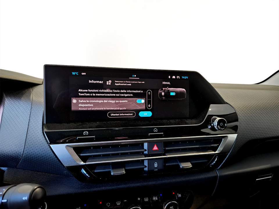 CITROEN C4 X e-Elettrica 100kw (136cv) – Shine Elettrica km0 - 8