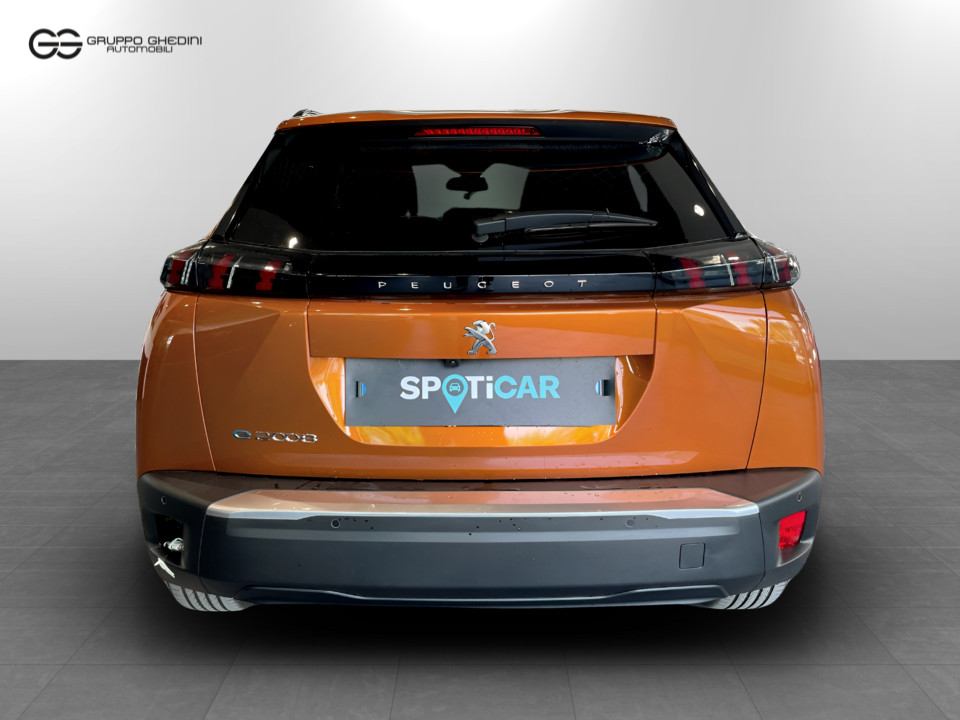 PEUGEOT e-2008 Allure Pack 100kW Elettrico Aziendale - 13