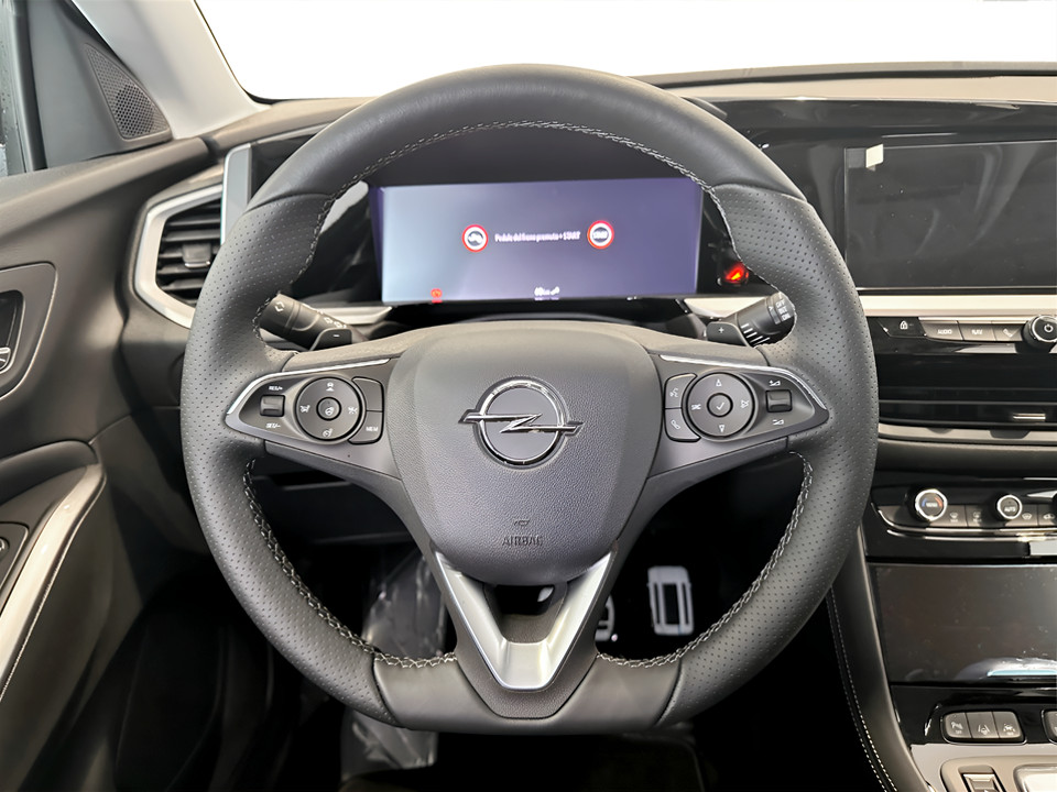 OPEL Grandland GSe 1.6 300cv PHEV AWD Ibrida usato - 14