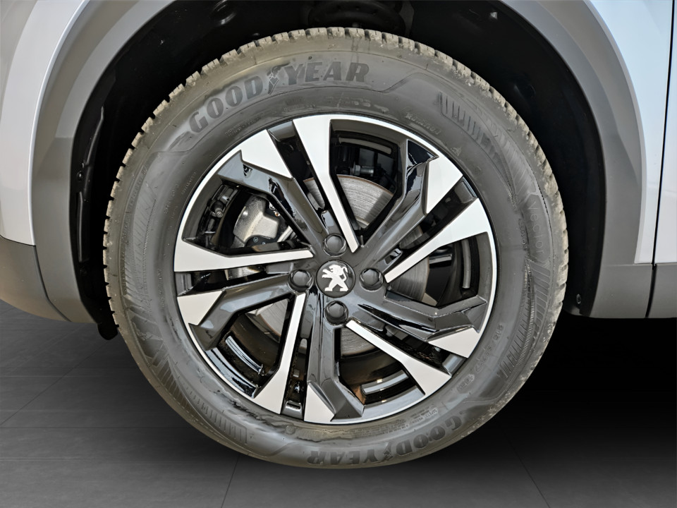 PEUGEOT 2008 e-GT 100kW km0 - 6