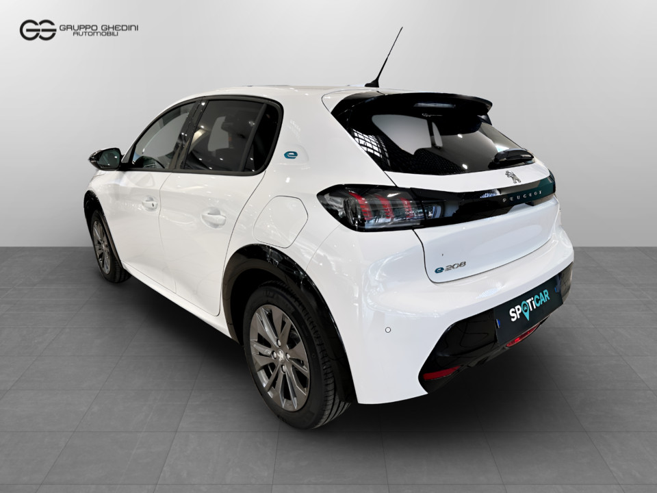 PEUGEOT e-208 Allure Pack 100kW Elettrico Aziendale - 2