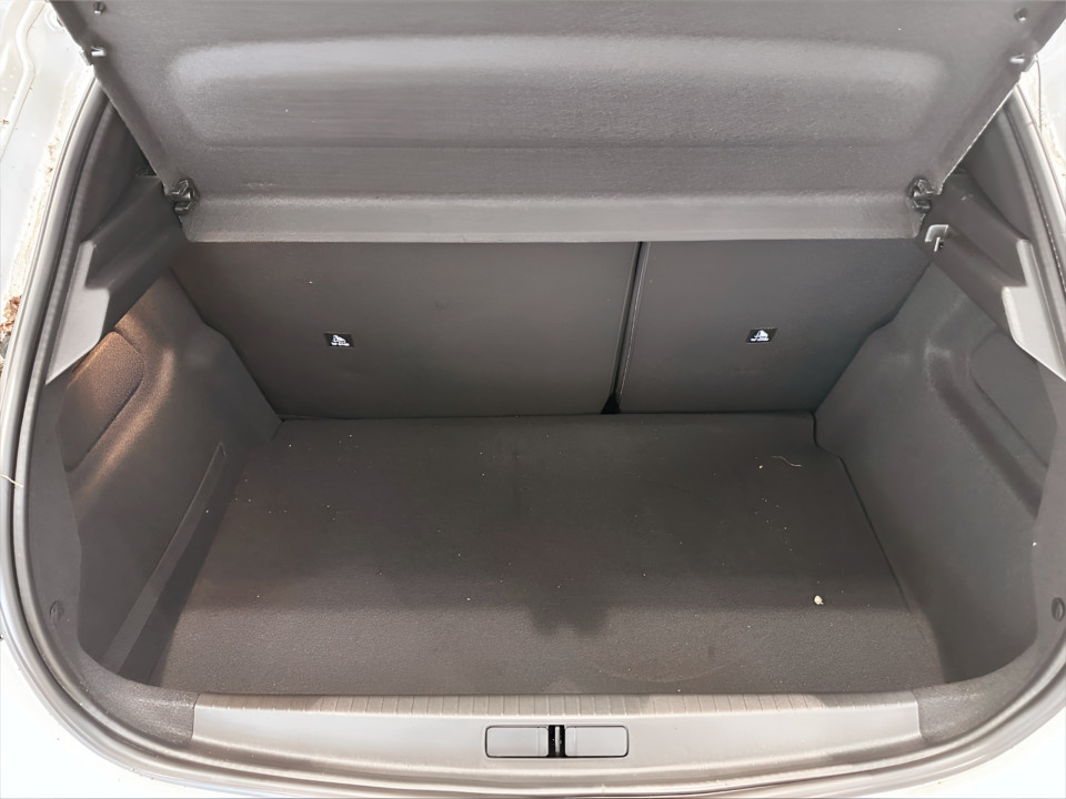 PEUGEOT e-208 Allure Pack 100kW Elettrico Aziendale - 9