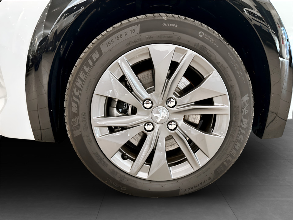 PEUGEOT 208 e-Allure Pack 100kW Elettrico km0 - 8