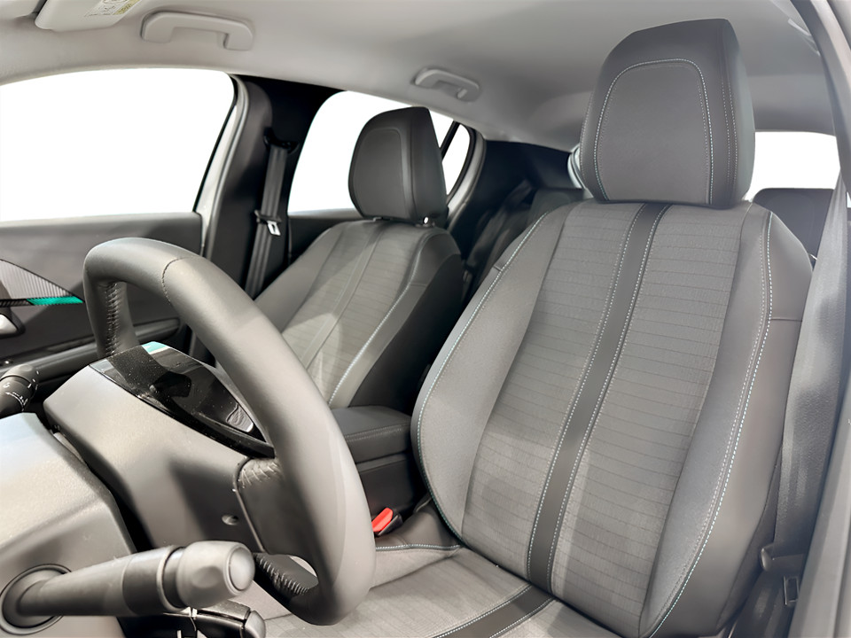 PEUGEOT e-208 Allure Pack 100kW Elettrico Aziendale - 11