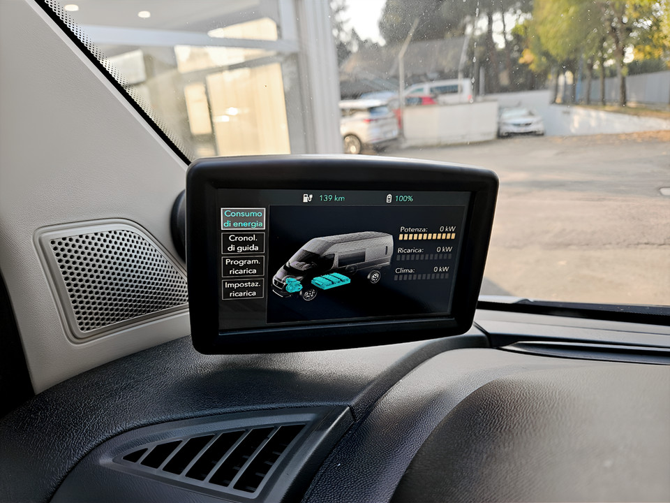 FIAT Ducato Educato Furgone Lastrato 35q Mh1 122cv Battery 47kwh Elettrico km0 - 4