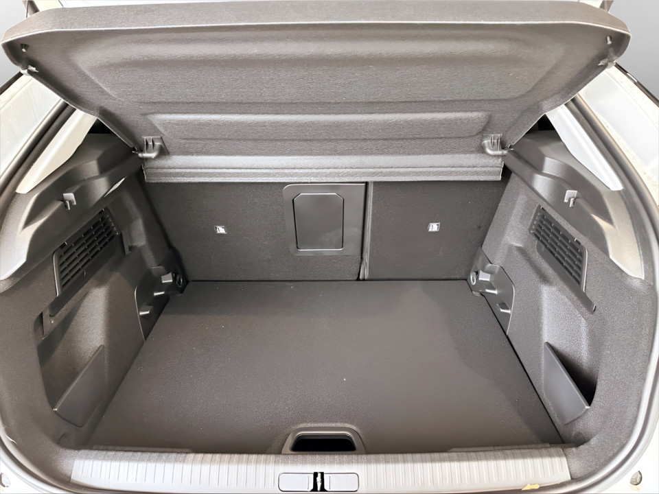 CITROEN C4 e-Elettrica 100kw (136cv) – Shine usato - 15