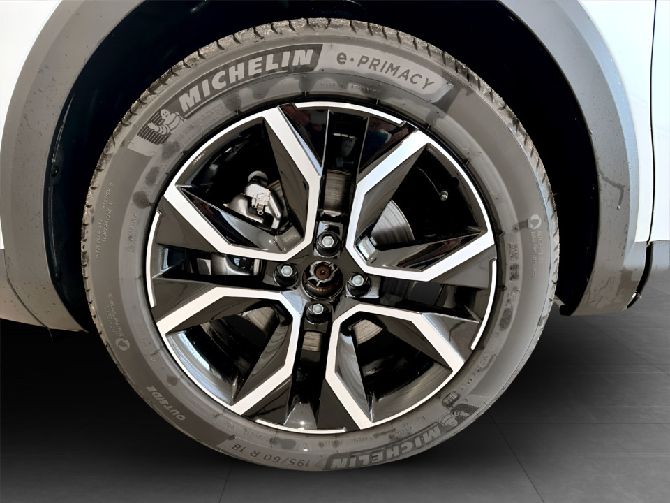 CITROEN C4 e-Elettrica 100kw (136cv) – Shine usato - 14