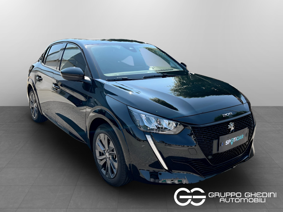 PEUGEOT 208 e-Allure Pack 100kW km0 - 13
