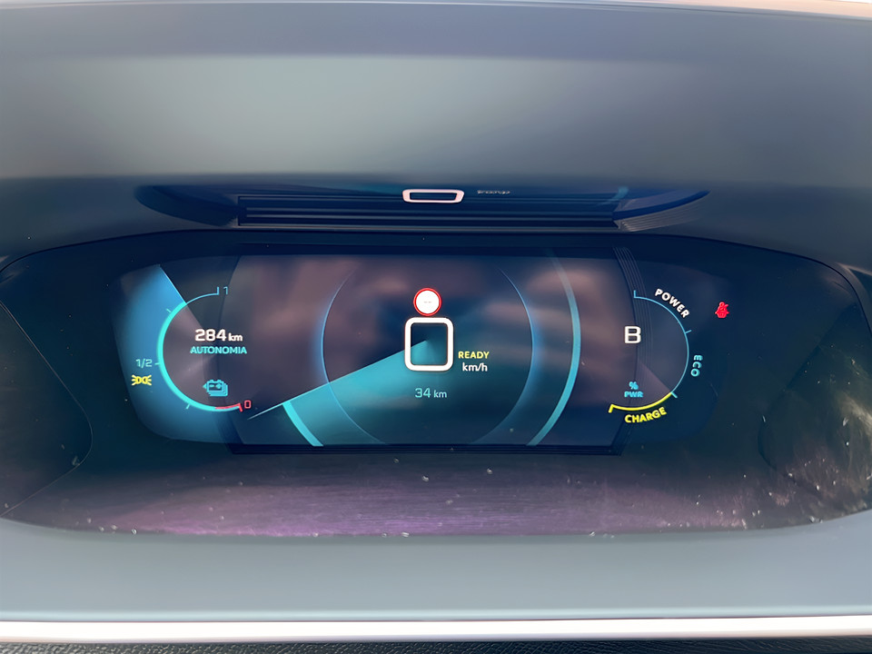 PEUGEOT e-208 Allure Pack 100kW Elettrico Aziendale - 6