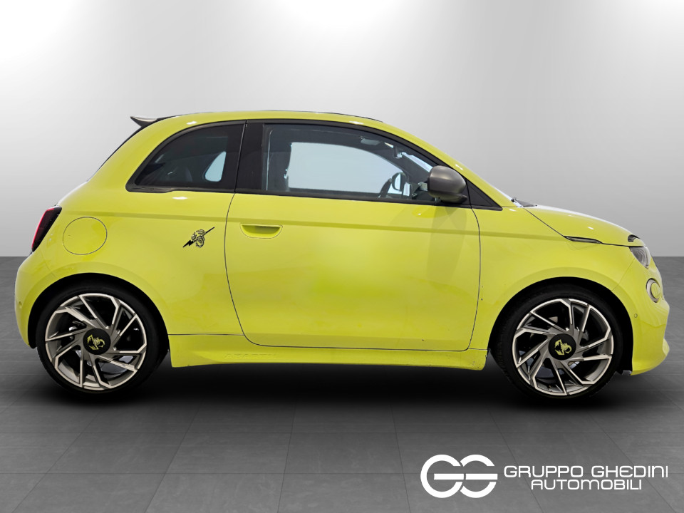 FIAT 500 500e Cabrio My25 500e Cabrio Turismo Elettrica usato - 2