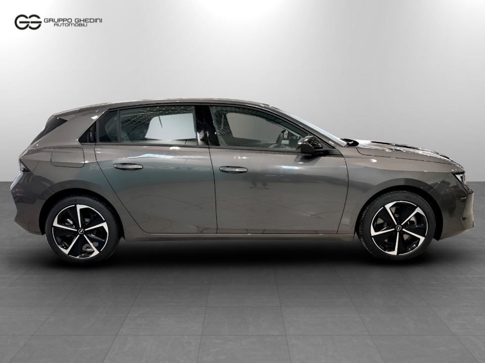 OPEL Astra 1.6 phev Edition s&s 180cv at8 Ibrido benzina Aziendale - 5