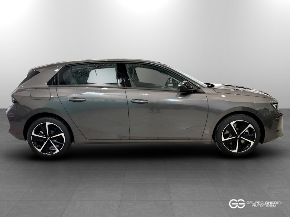 OPEL Astra 1.6 phev Edition s&s 180cv at8 Ibrido benzina Aziendale - 5