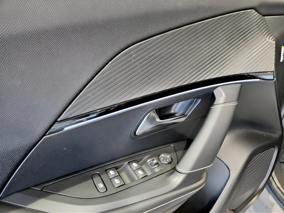 PEUGEOT 2008 54 kWh GT Elettrico usato - 13