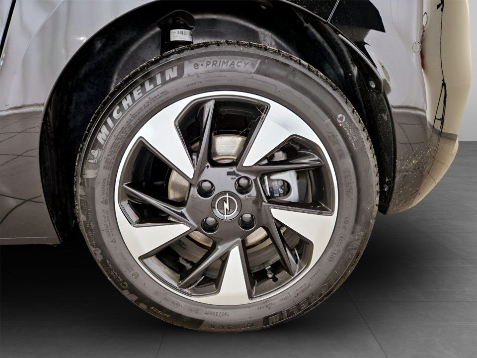 OPEL Corsa Electric 136cv usato - 11