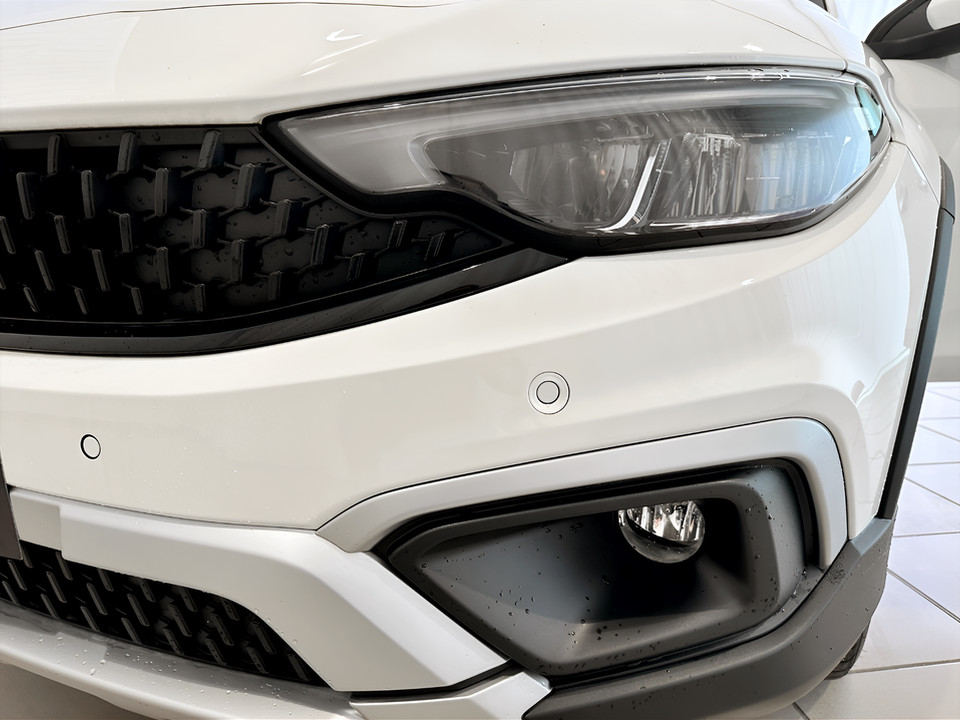 FIAT Tipo Hatchback My23 1.5 Hybrid130cv Dct Hb Cross Ibrida usato - 18