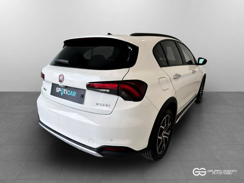 FIAT Tipo Hatchback My23 1.5 Hybrid130cv Dct Hb Cross Ibrida usato - 4
