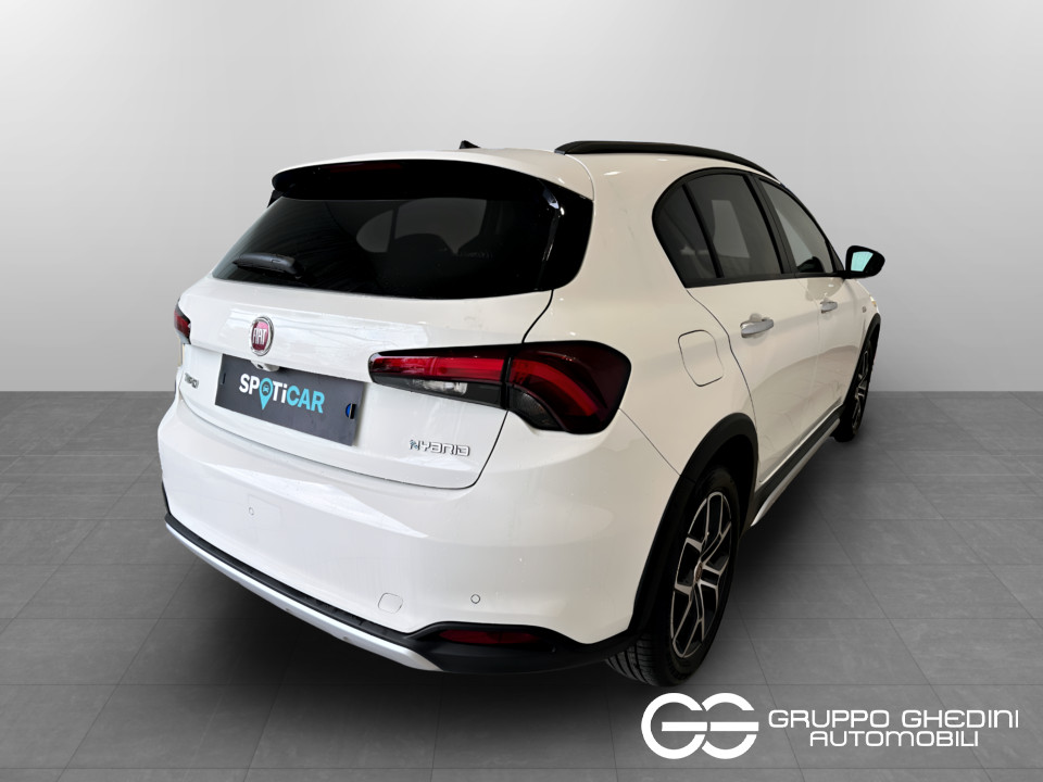 FIAT Tipo Hatchback My23 1.5 Hybrid130cv Dct Hb Cross Ibrida usato - 4