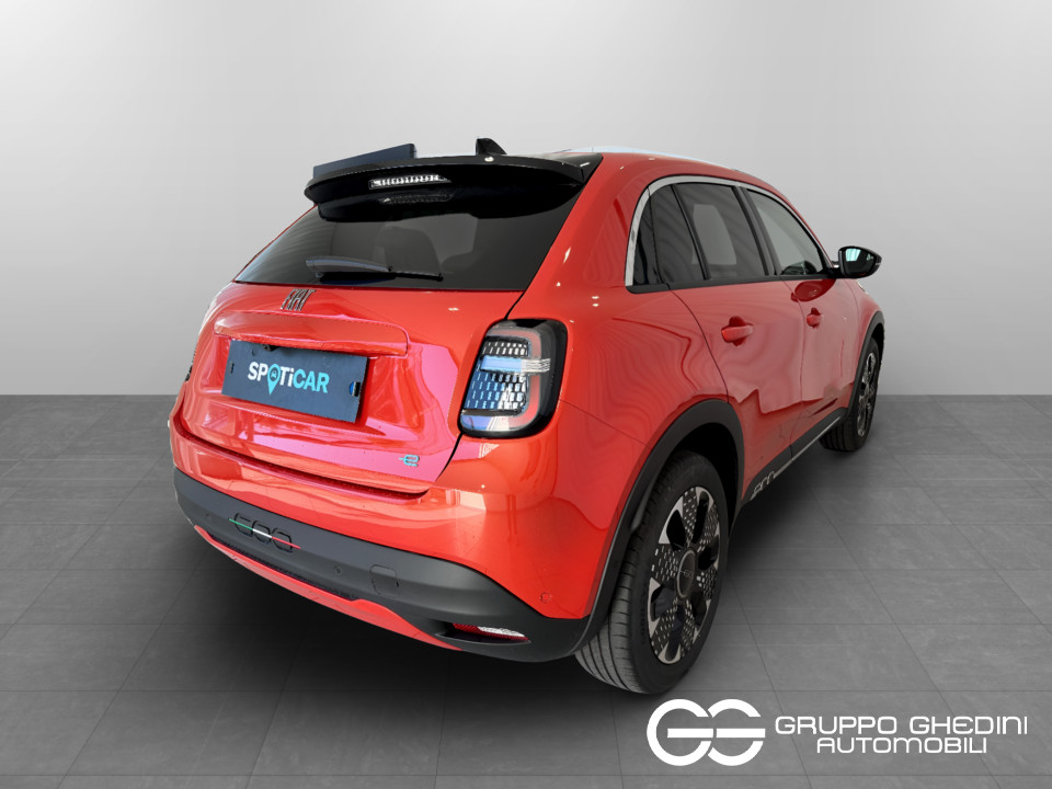 FIAT 600 My24 600e – La Prima Elettrica usato - 4