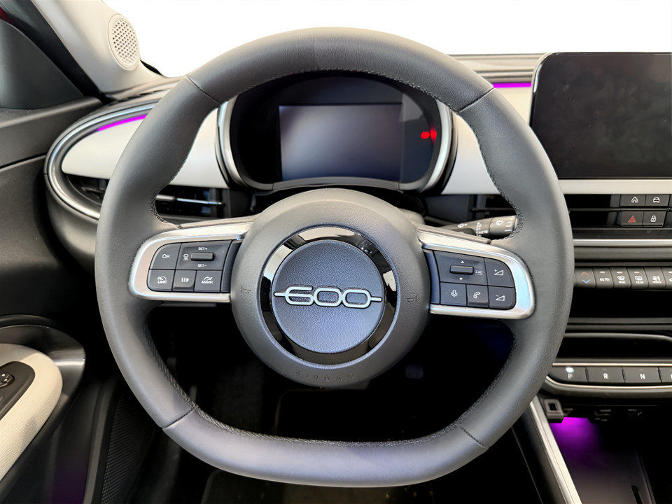 FIAT 600 My24 600e – La Prima Elettrica usato - 14