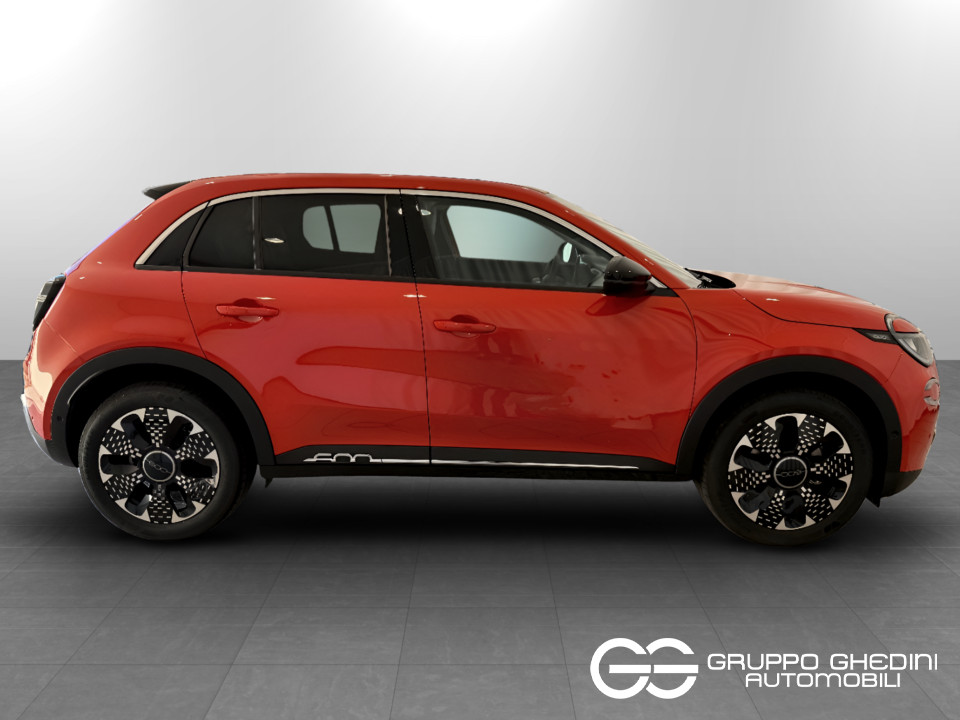 FIAT 600 My24 600e – La Prima Elettrica usato - 5