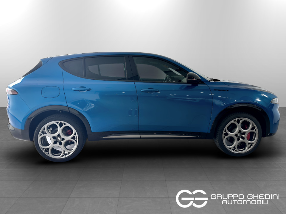 ALFA ROMEO Tonale My23 Plug In Hybrid Q4280cv Speciale Ibrida km0 - 5