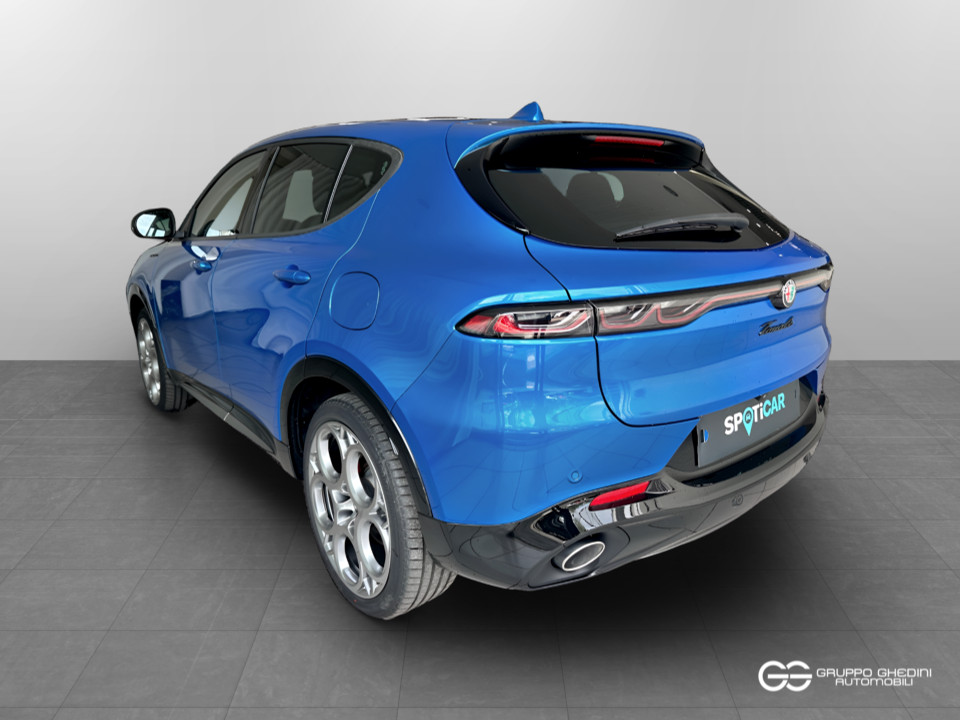 ALFA ROMEO Tonale My23 Plug In Hybrid Q4280cv Speciale Ibrido benzina Aziendale - 2