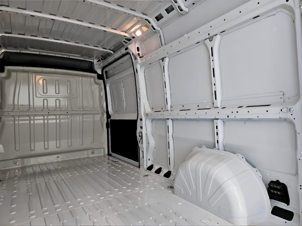 FIAT Ducato Maxi Furgone Lastrato L3h2 35 2.2 Diesel 140 Cv Automatico Diesel km0 - 15