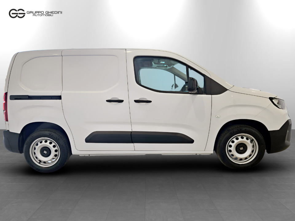 FIAT Doblò Serie 2 Van Ch1 1.5 Bluehdi 100cv Mt6 Diesel Aziendale - 2