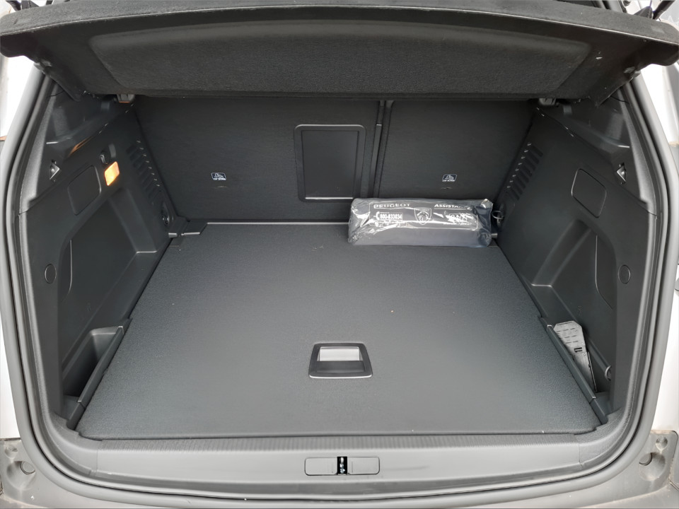 PEUGEOT 3008 Hybrid 136 e-DCS 6Â – ALLURE PACK Ibrida km0 - 16