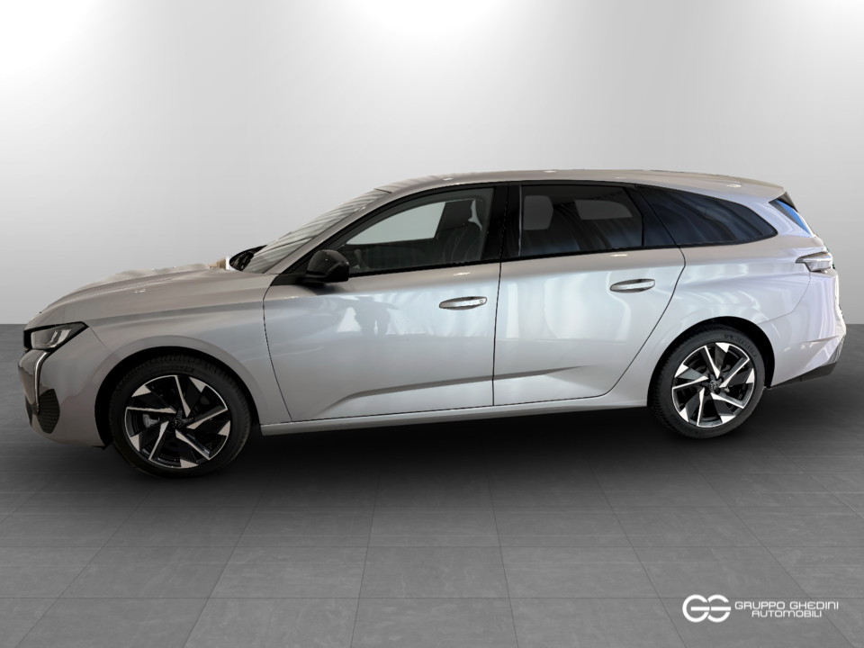 PEUGEOT 308 SW 1.2 puretech t Allure s&s 130cv Benzina km0 - 1