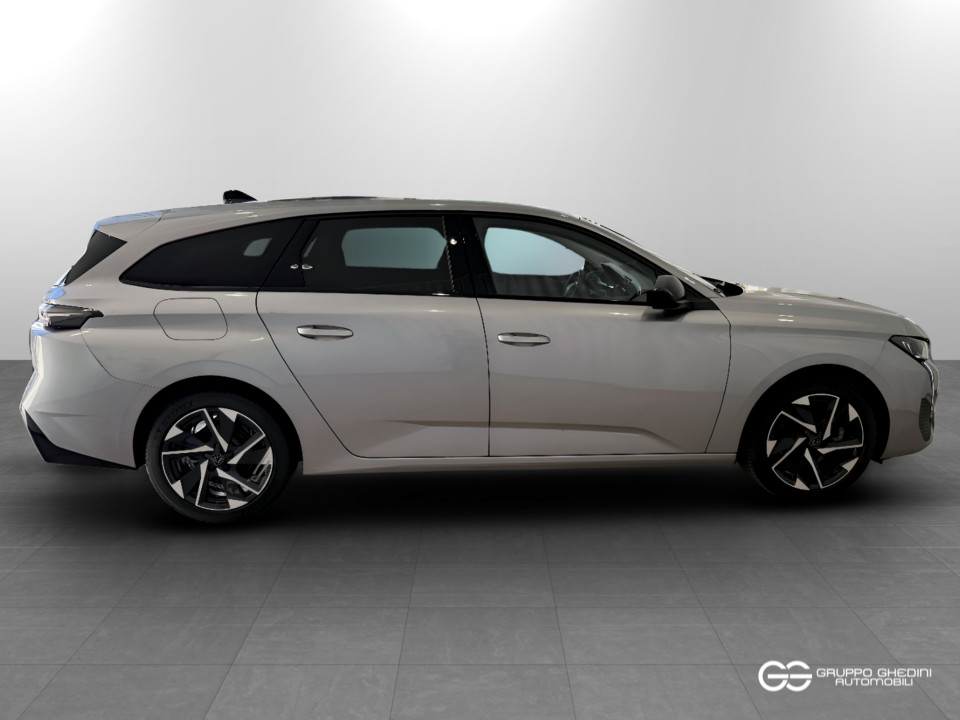 PEUGEOT 308 SW 1.2 puretech t Allure s&s 130cv Benzina km0 - 5