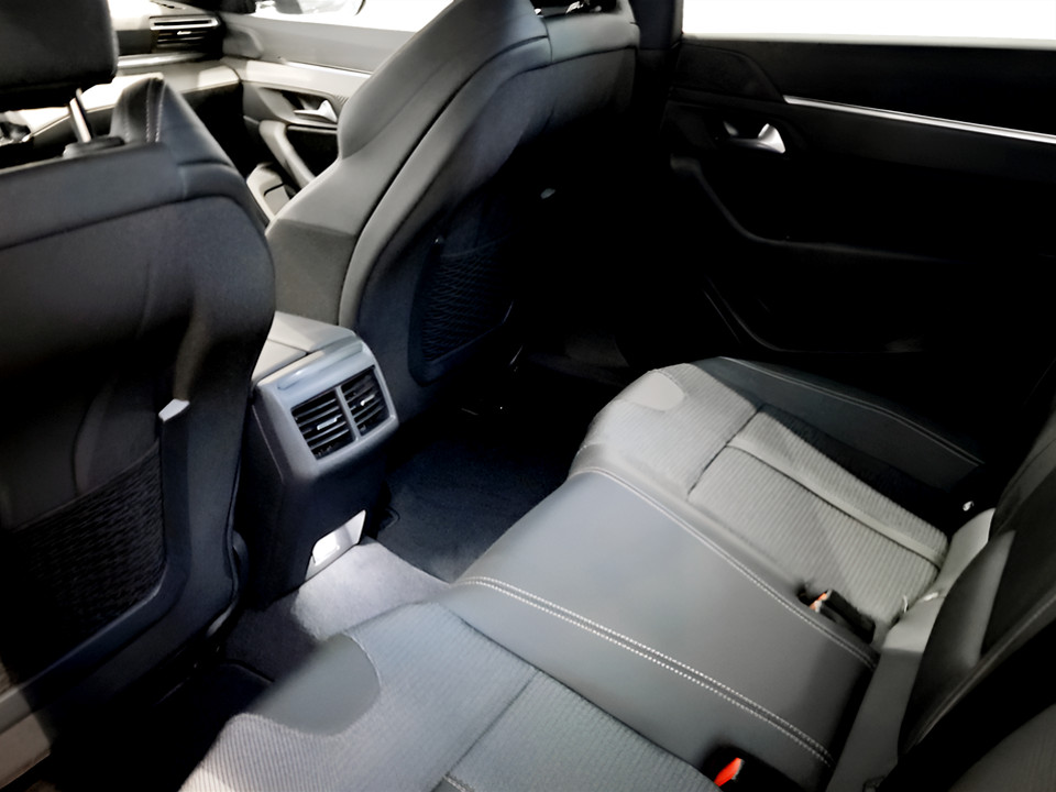 PEUGEOT Nuova 508 SW – BlueHDi 130 EAT8 S&S – Allure Diesel Aziendale - 10