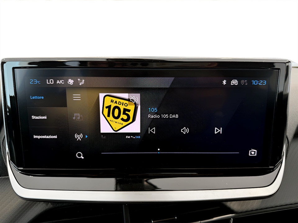 PEUGEOT 2008 NUOVO Allure PureTech 100 S&S km0 - 16