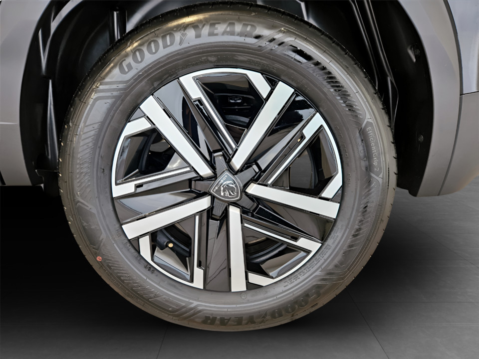 PEUGEOT 2008 NUOVO Active PureTech 100 S&S km0 - 6