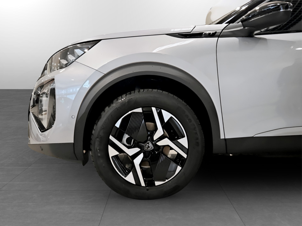 PEUGEOT 2008 NUOVO GT Puretech 130 EAT8 S&S km0 - 12