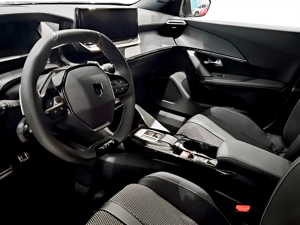 PEUGEOT 2008 NUOVO GT Puretech 130 EAT8 S&S km0 - 5