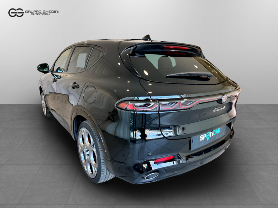 ALFA ROMEO Tonale My24 Plug-In Hybrid Q4280cv Veloce Ibrido benzina Aziendale - 2