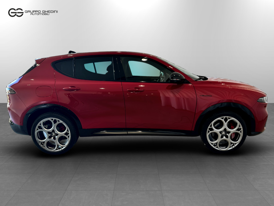 ALFA ROMEO Tonale My24 Plug-In Hybrid Q4280cv Veloce Ibrido benzina Aziendale - 5